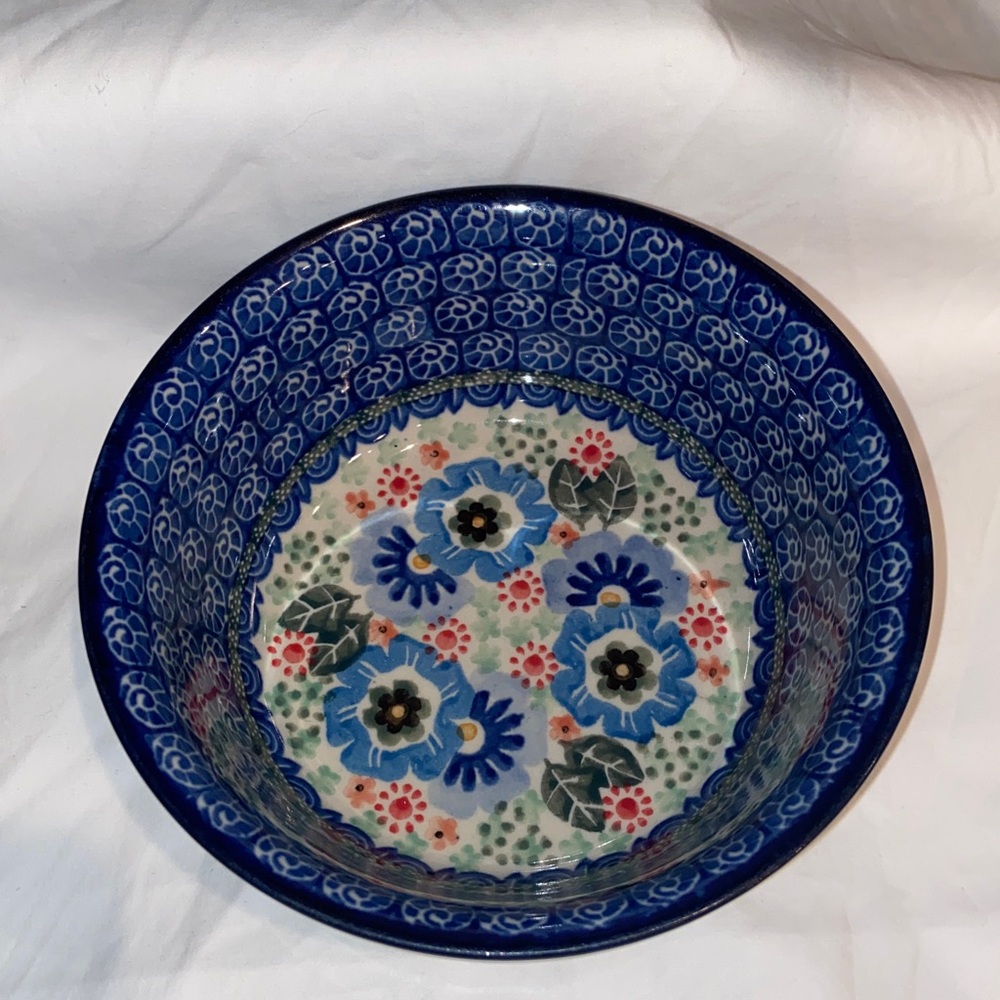 New Polish pottery Unikat 6.25” cereal or salad bowl floral.